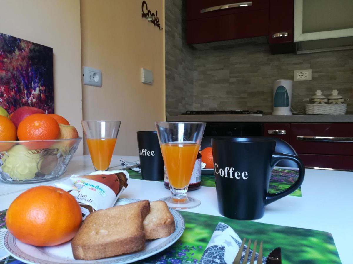 Il Girasole Di Ostia Apartamento Exterior foto