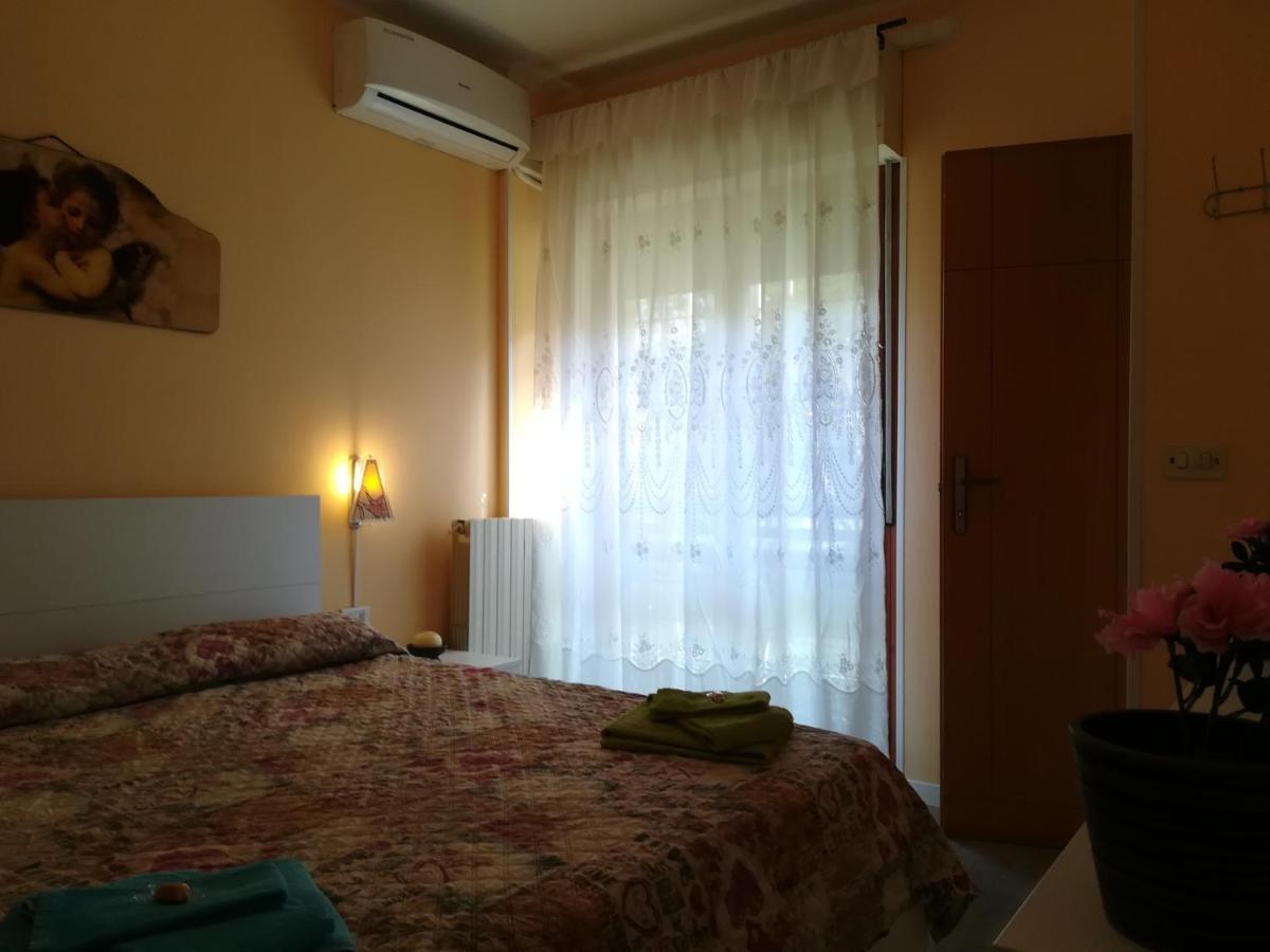 Il Girasole Di Ostia Apartamento Exterior foto