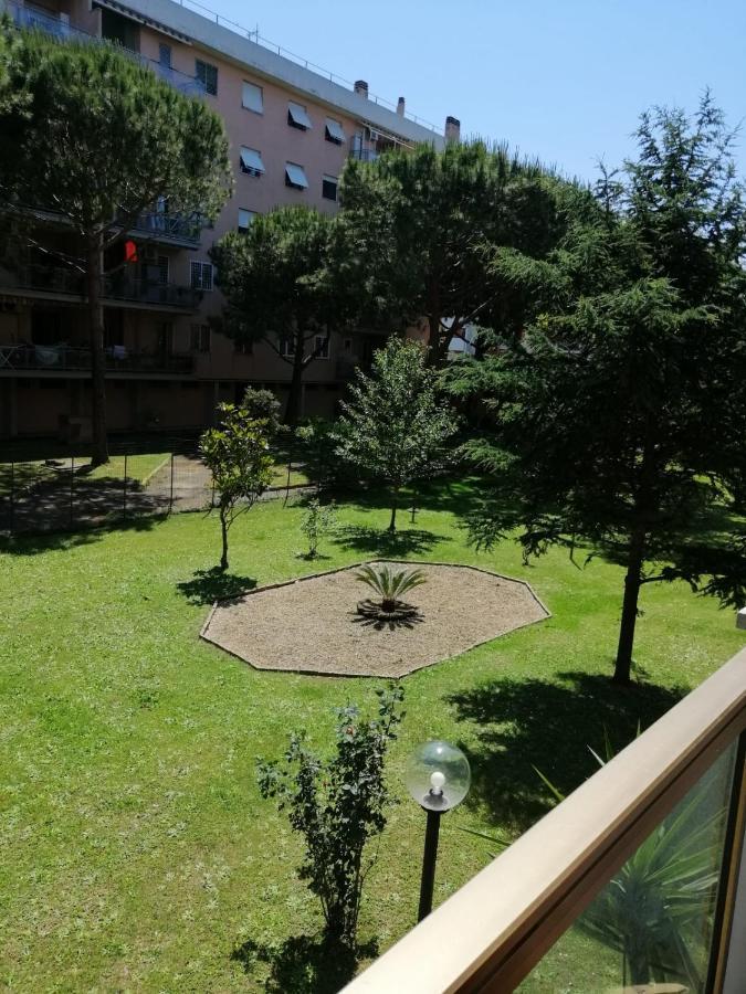 Il Girasole Di Ostia Apartamento Exterior foto